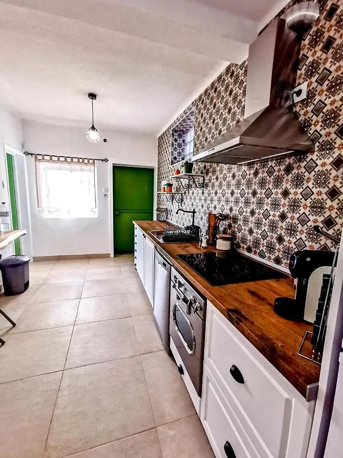 O Refugio Villa Coimbra 0*,